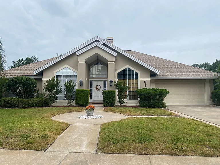 935 Shriver Cir — Photo 9