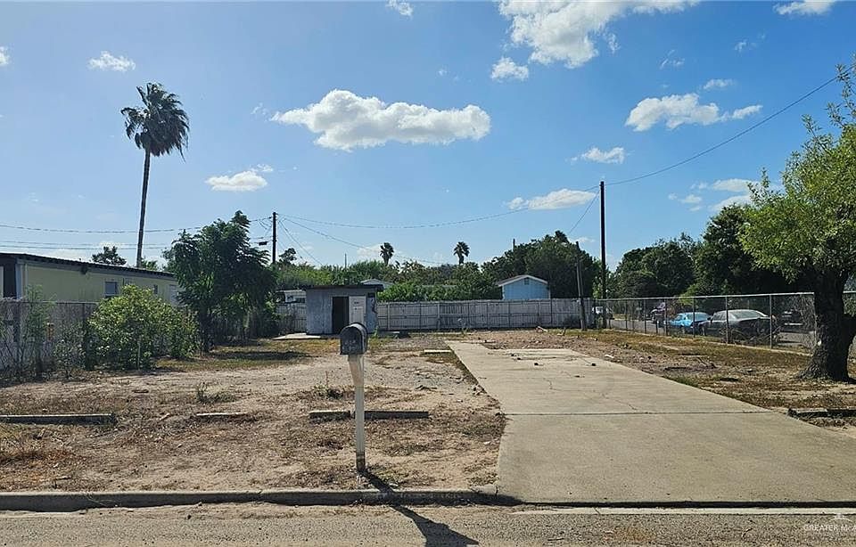 1st image of 409 Apollo Ln