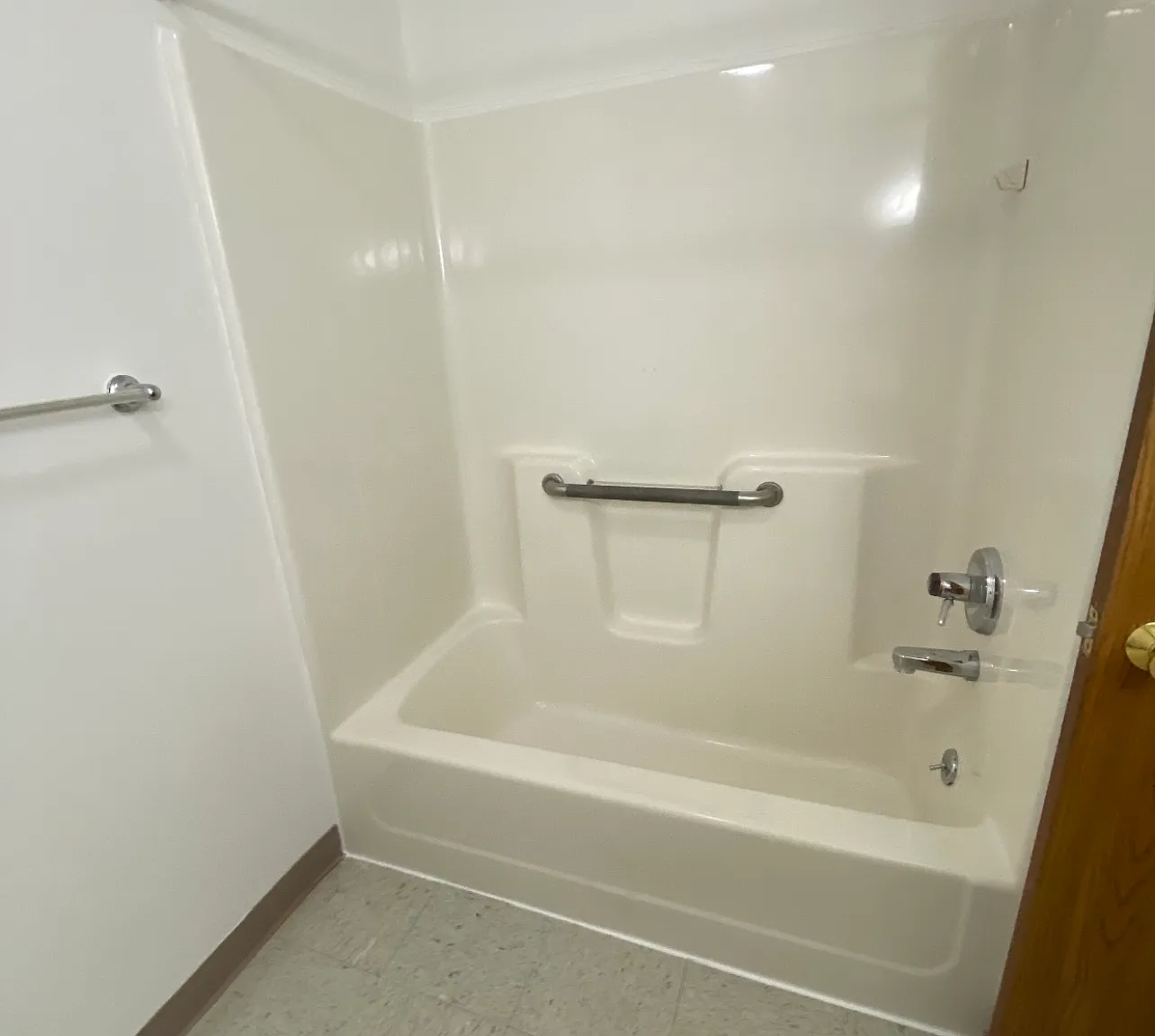 203 North Woodwind Drive — Photo 3