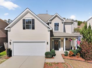 38 Standing Oaks Ln, Clayton, NC 27527