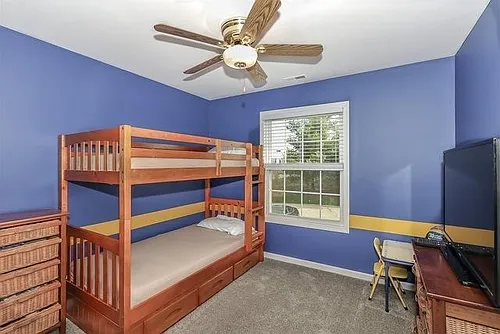 322 Newport Ln Photo 1