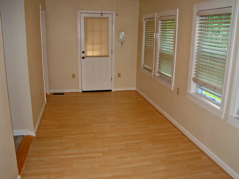 33 Norton St #1 — Photo 6