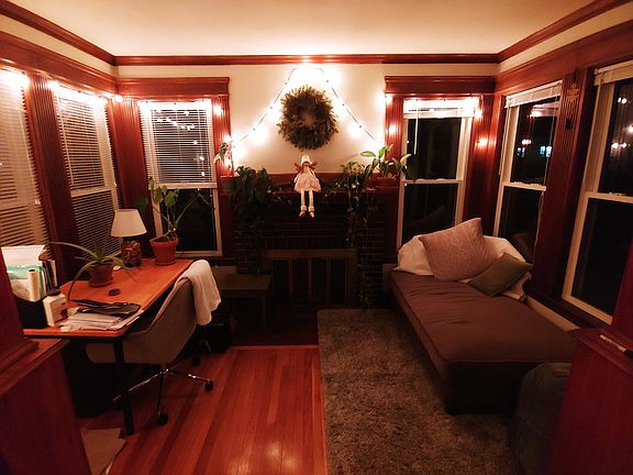 fireplace room