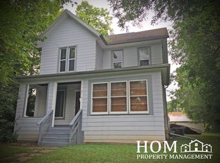 515 S 4th St, Mankato, MN 56001
