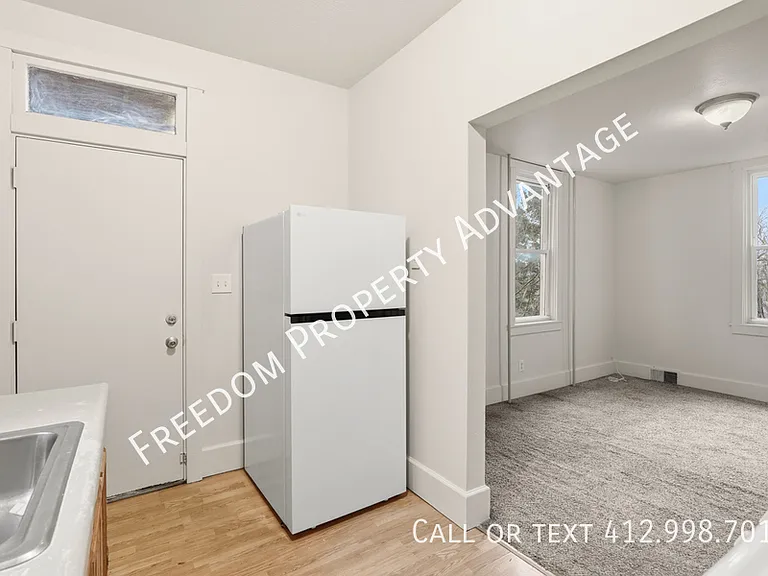 412 Edgemont St #1 — Photo 19