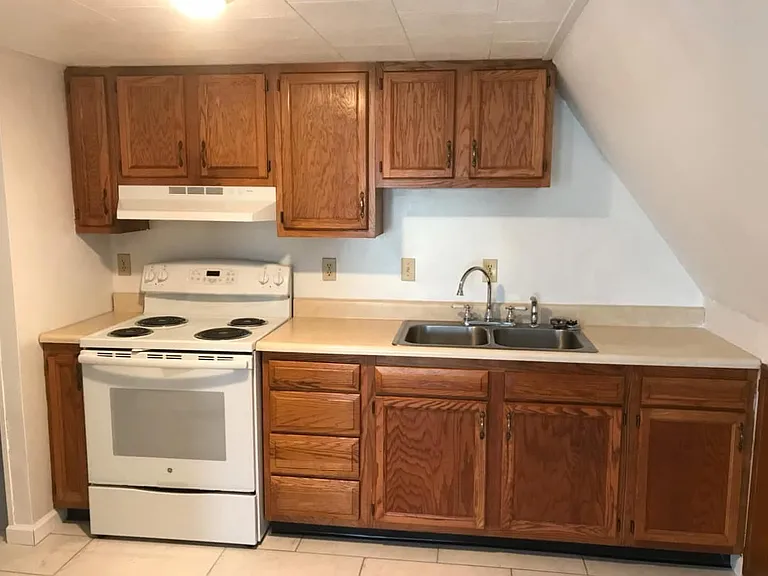 2872 Morgantown Rd — Photo 8