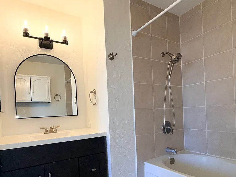 En-suite bathroom