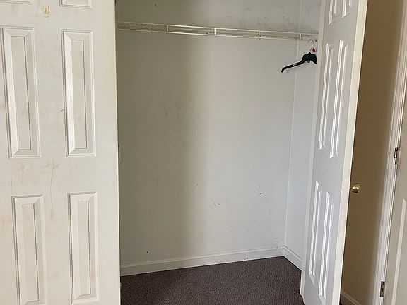 3rd image of 138 Ashberry Dr Unit E