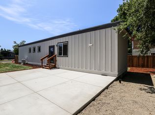 120 W J St, Springfield, OR 97477
