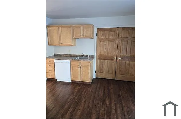 306 S Glenn Dr photo 1