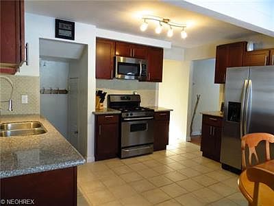 3rd image of 5094 Donovan Dr