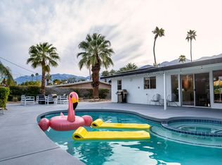 242 NE Cerritos Dr, Palm Springs, CA 92262