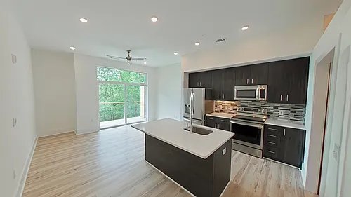 2441 Campus Shore Dr Photo 1