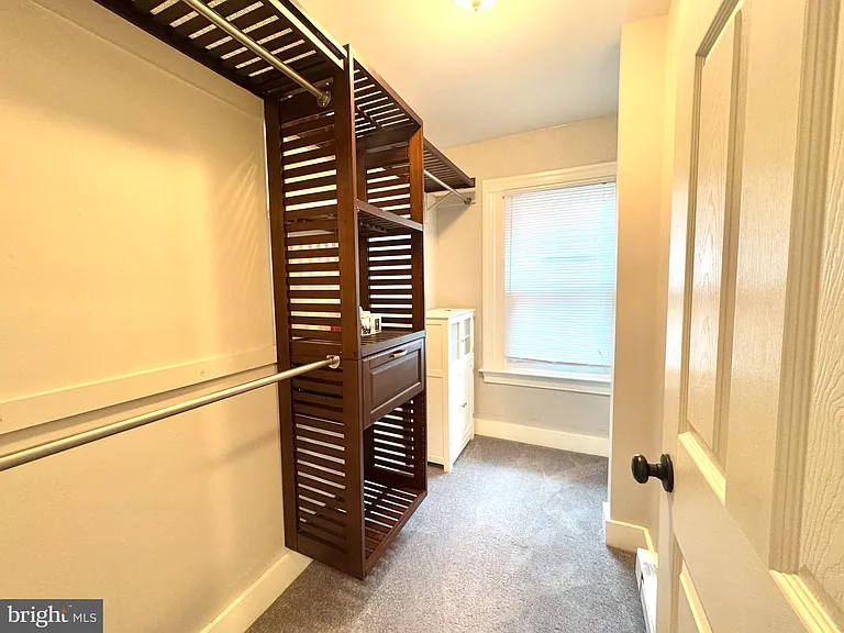 425 Juniper St — Photo 16