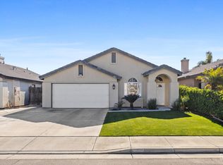 9513 Hamburg Ct, Bakersfield, CA 93311