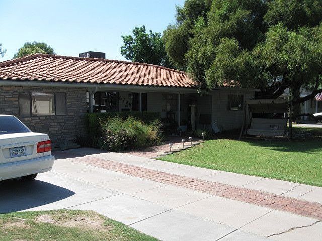 2nd image of 6728 N 10th Ave