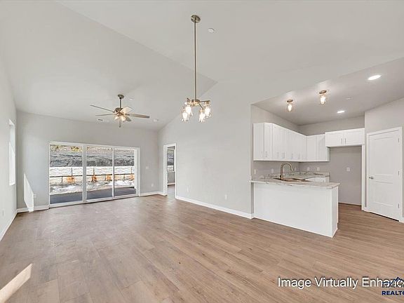 2nd image of 2527 Hennessy Dr