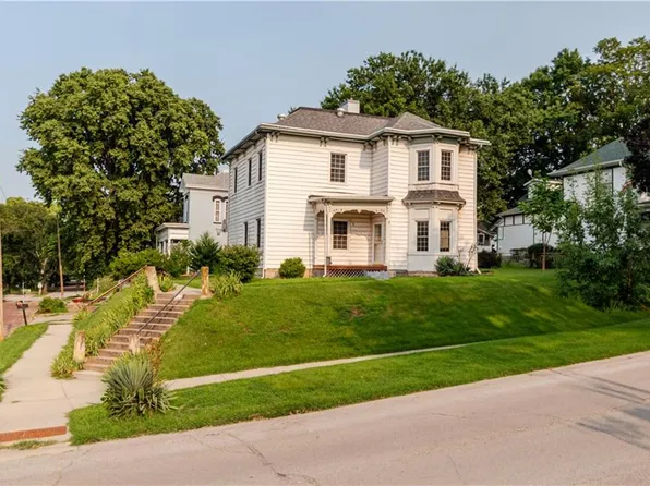 900 S 5th St, Atchison, KS 66002