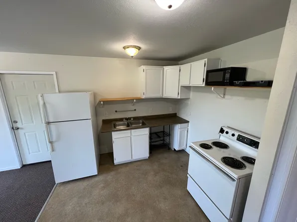 204 SW 2nd St #Hc-4, Deer River, MN 56636