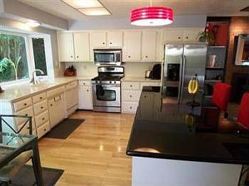 3rd image of 4230 Bonnie Jean Way
