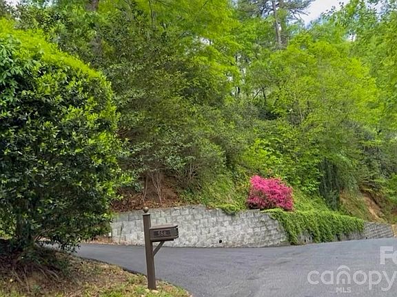 5th image of 556 Quail Ridge Blvd