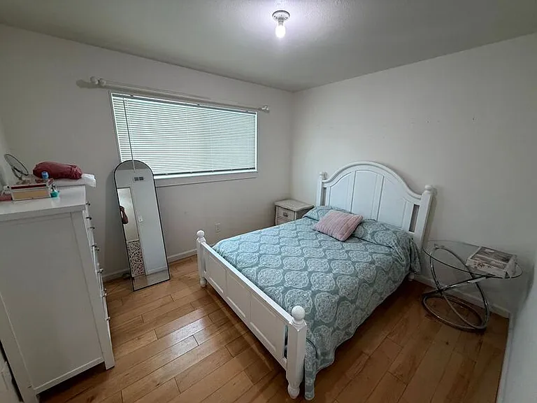 3787 Millikin Ave — Photo 10