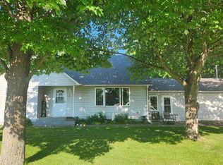 503 E Minnesota Ave, Randall, MN 56475