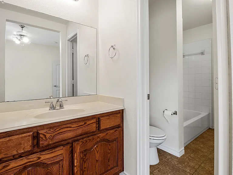 13463 Four Willows Dr — Photo 10