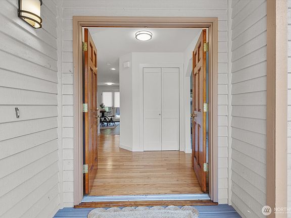 3rd image of 22311 6th Drive SE