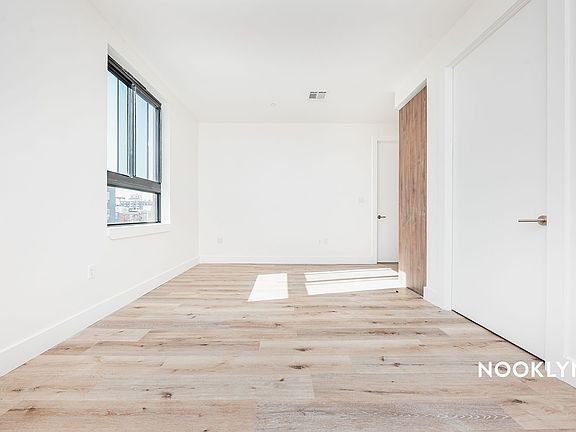 5th image of 570 Nostrand Ave #3L