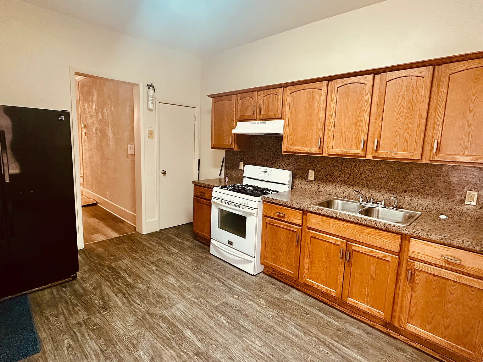 4 bed, 1530 sqft, $2,150 — Photo 1
