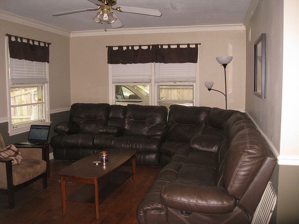 2nd image of 1262 Perkins Ter