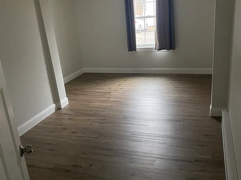 225 Thompson Rd #A — Photo 7