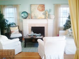326 2nd St, Manhattan Beach, CA 90266