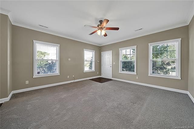 2nd image of 704 Chelton Ln #6