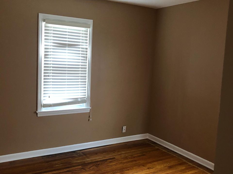 1st image of 1626 N Linwood Ave