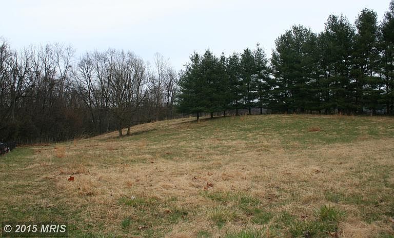 1st image of 479 Macbeth Dr
