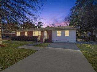 102 Sunset Ave, Smithfield, NC 27577