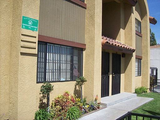 2nd image of 12709 Lakewood Blvd APT 202