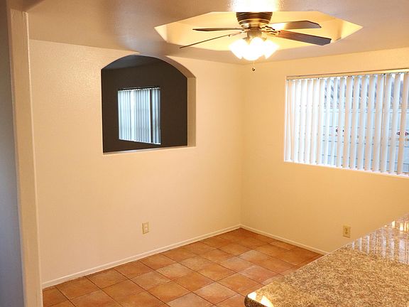 5th image of 14518 Marilla Ave