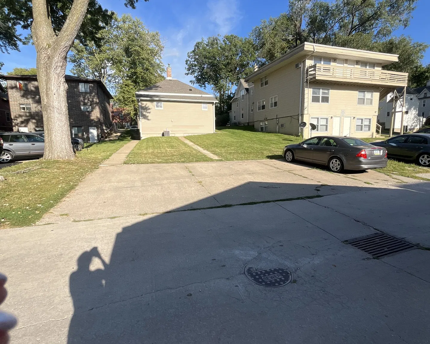 3 bed, 1300 sqft, $1,950 — Photo 4