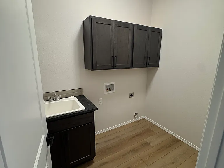 8310 E Rich Ave — Photo 9