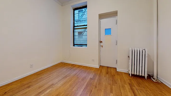 Rented by Bond New York | media 16