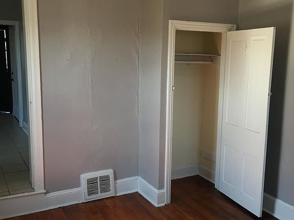 2nd image of 2341 E York St Floor 2