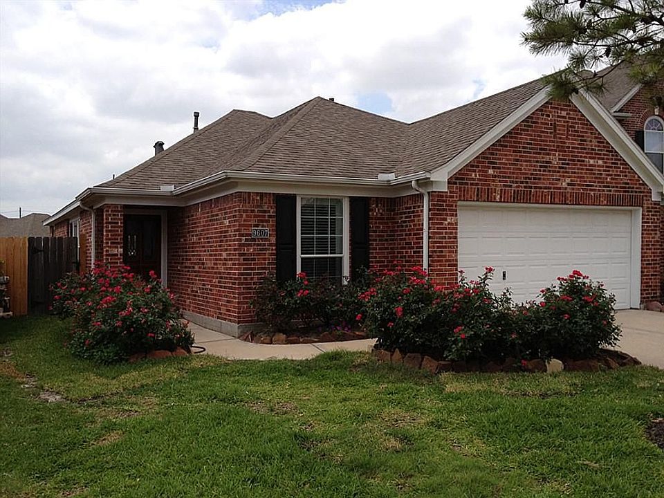 1st image of 9607 Oxford Grove Dr