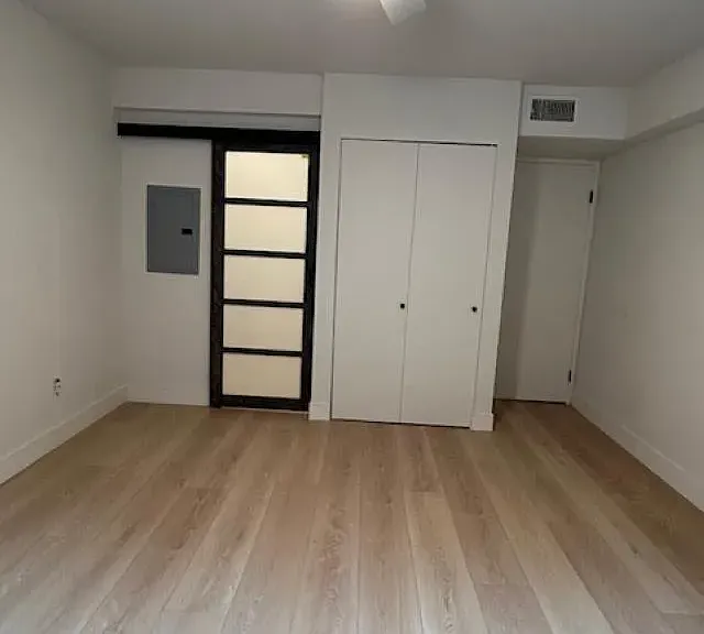 811 W Nutmeg St #102 — Photo 20
