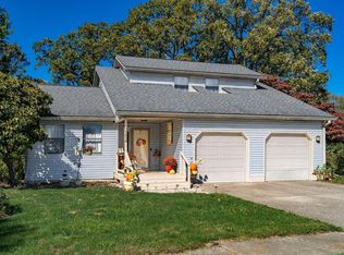 5834 Stoneshead Ct, Columbus, OH 43081