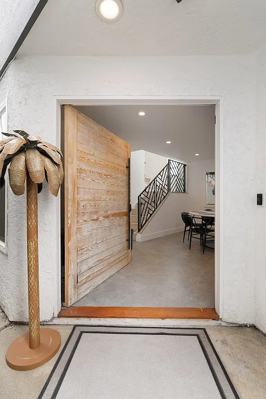 221 Memphis Ave — Photo 2