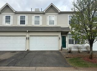1874 Bluestem Ln, Shoreview, MN 55126