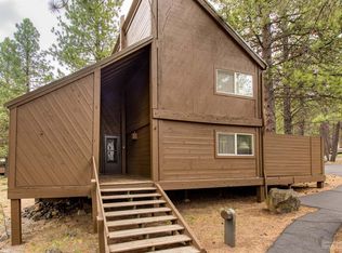 57397 Overlook Rd, Sunriver, OR 97707
